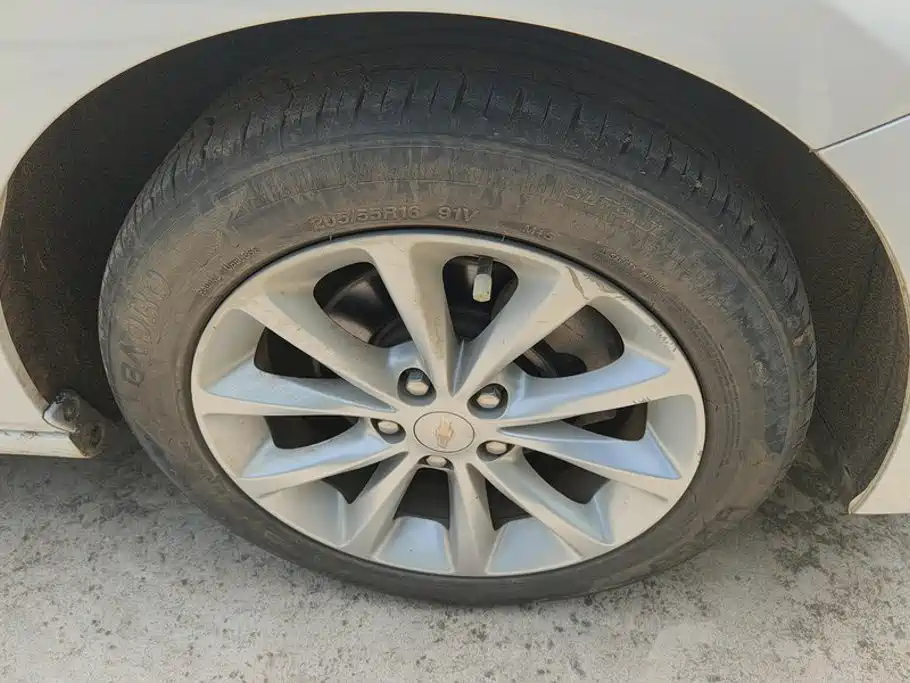 Chevrolet Cruze — миниатюра 6