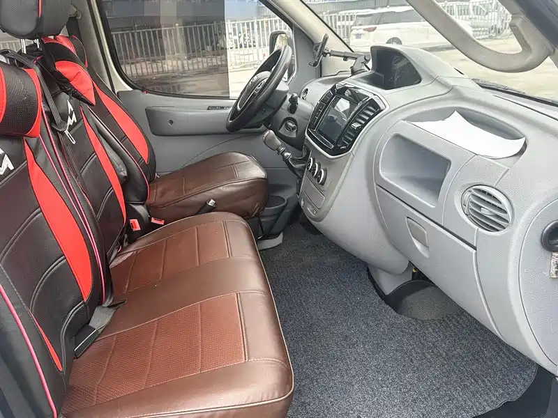 SAIC MAXUS XINTU V80