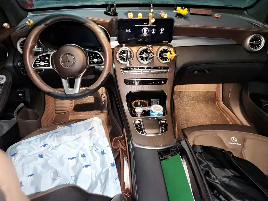 Mercedes-Benz GLC — миниатюра 12