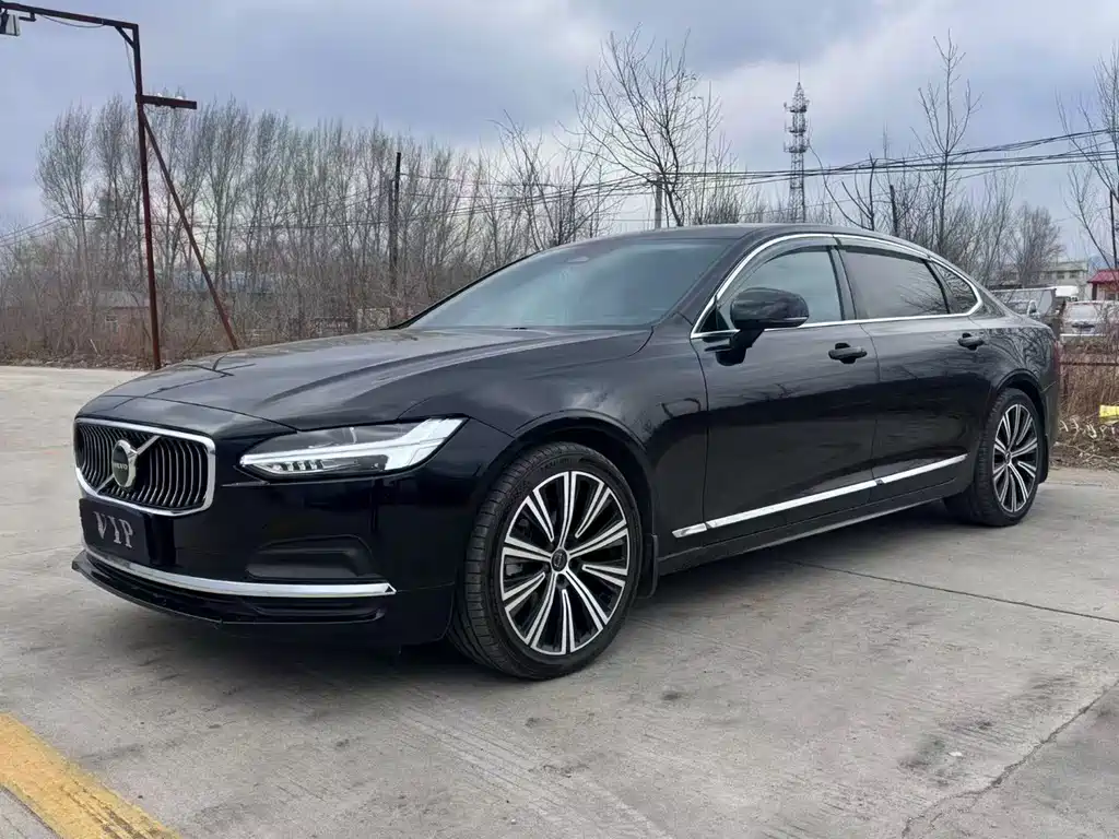 Volvo S90 2024
