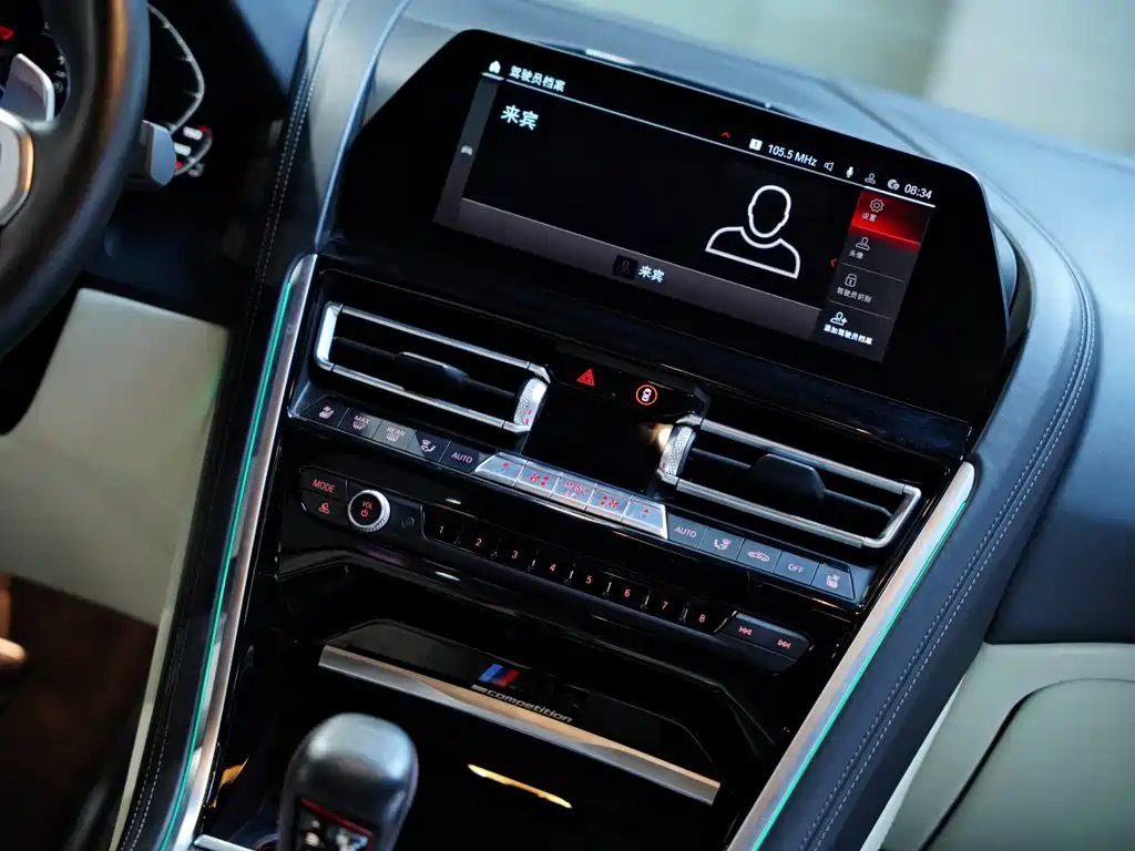 BMW M8 — миниатюра 48