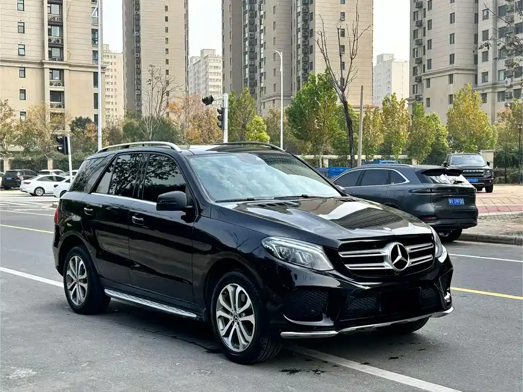 MERCEDES-BENZ GLE