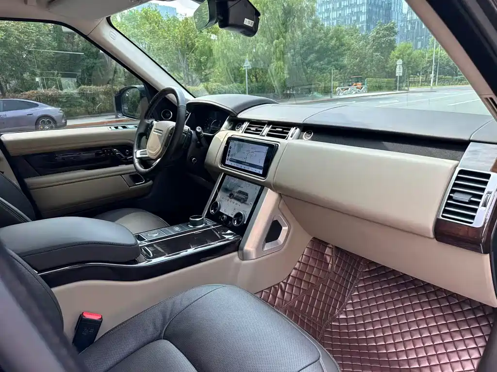 Land Rover Range Rover — миниатюра 12