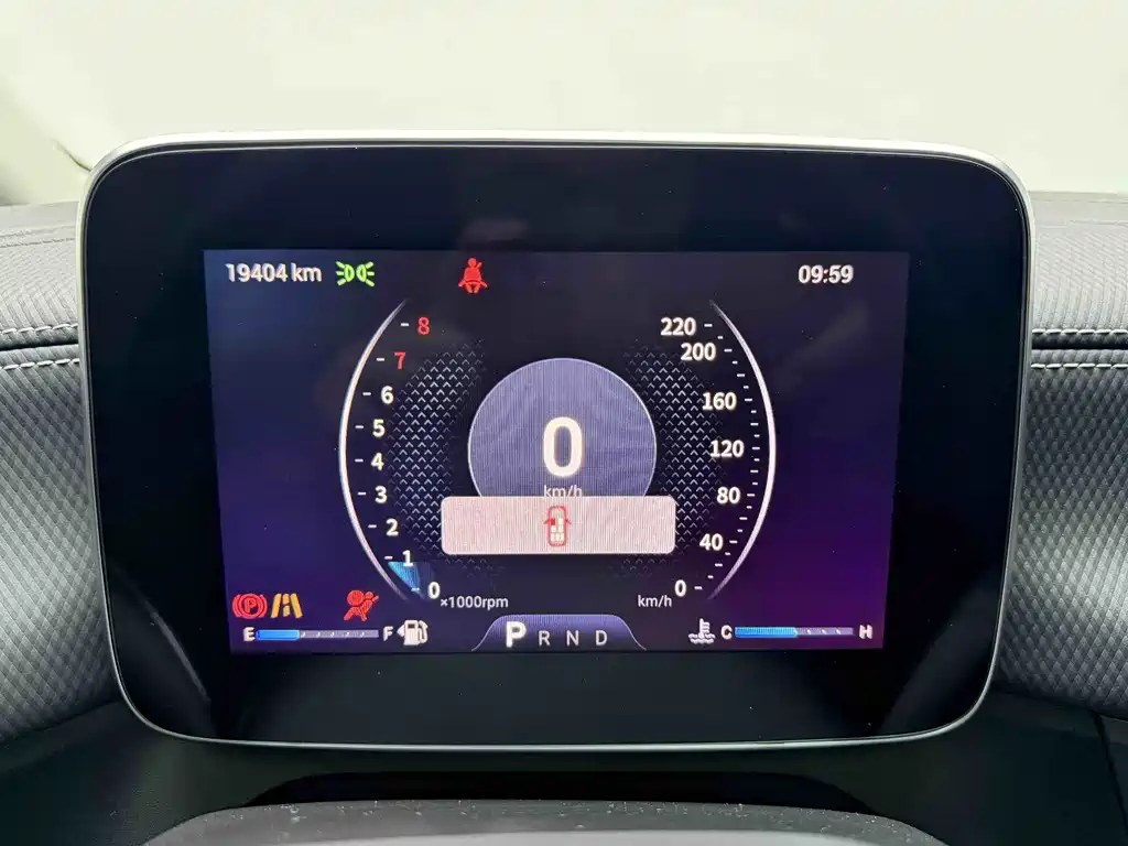 Maxus G90 2022 2.0T мест