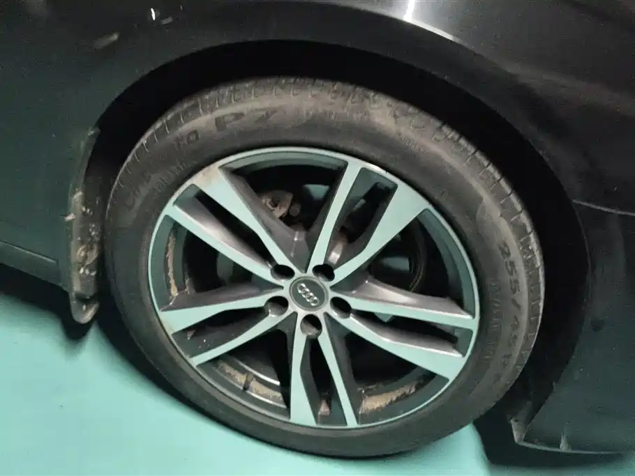 Audi A6L 2019 40 TFSI Luxury