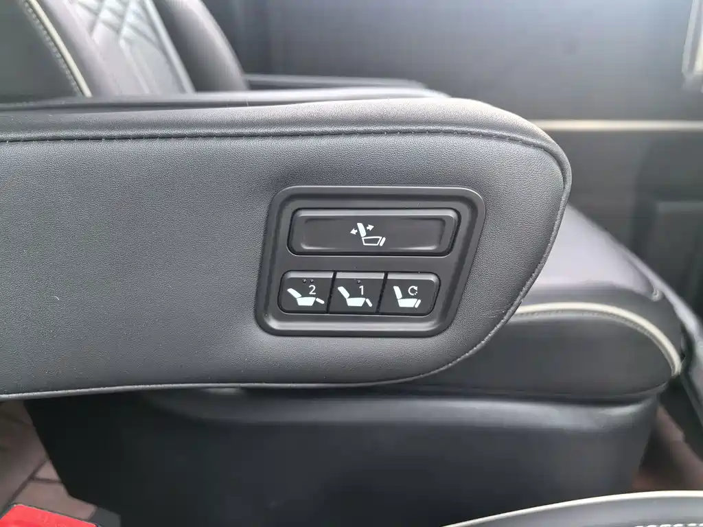 Hyundai Custo — миниатюра 33