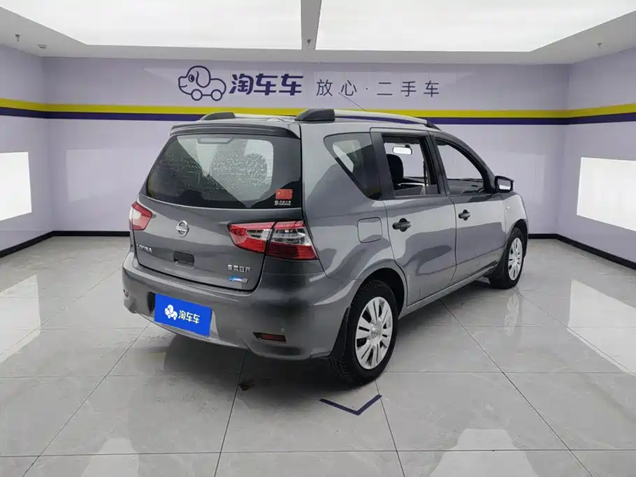 Nissan Livina — миниатюра 3