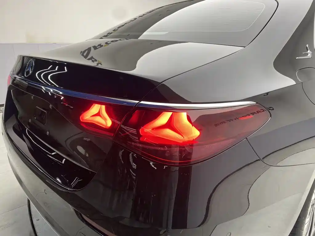 Mercedes-Benz E-Class E 2024 E 300 L Luxury