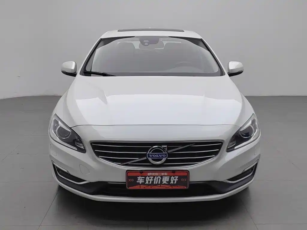 Volvo S60 — миниатюра 3