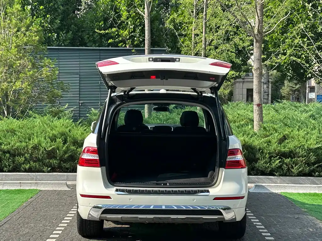 Mercedes-Benz M-Class — миниатюра 29