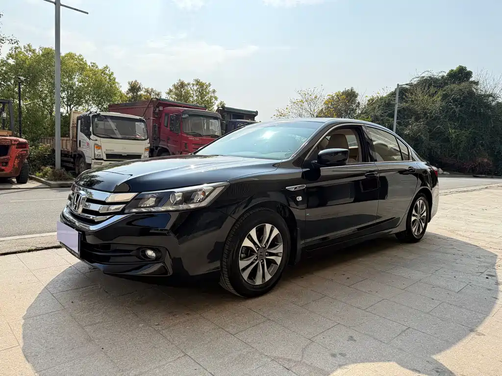 Honda Accord 2015