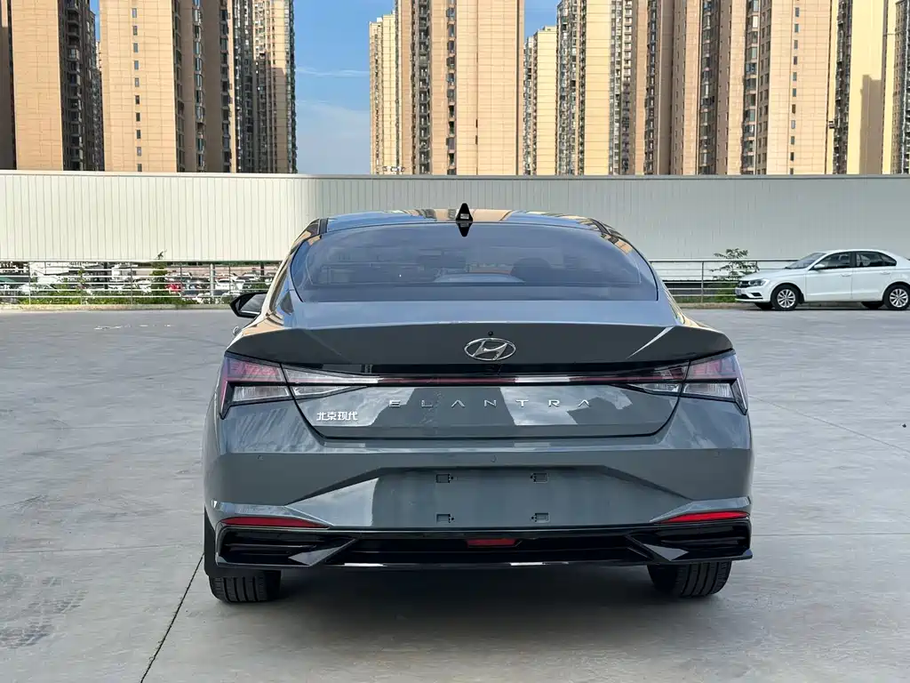 Hyundai Elantra 2022 1.5L CVT GLX Elite