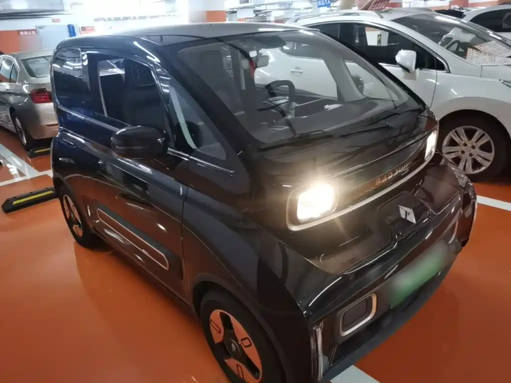 Baojun KiWi EV — миниатюра 4