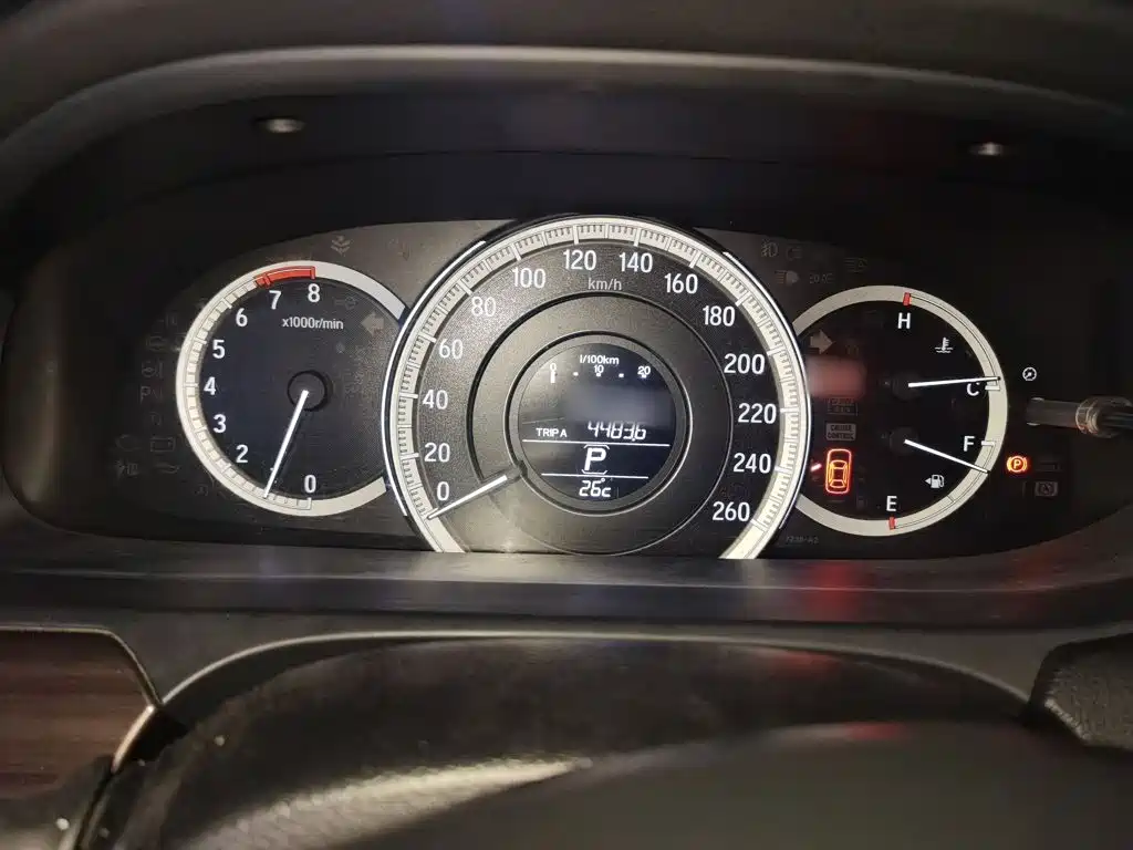 Honda Accord — миниатюра 4