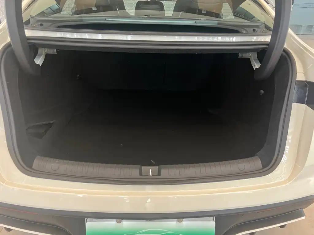 BYD SEAL 06 NEW ENERGY