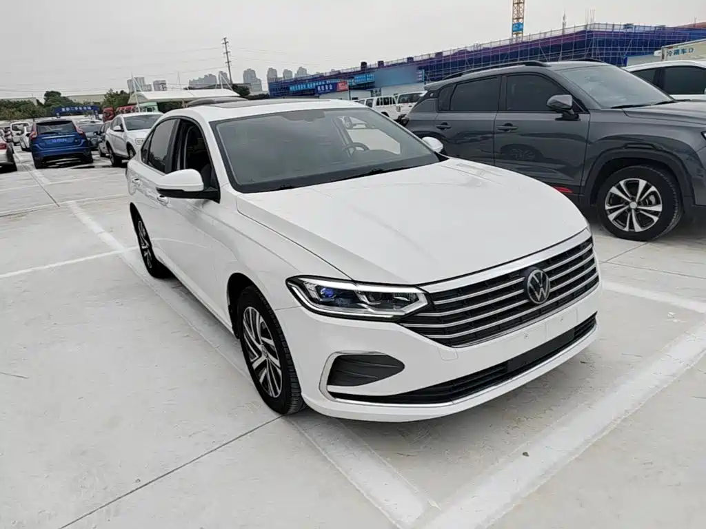 Volkswagen Lavida — миниатюра 4