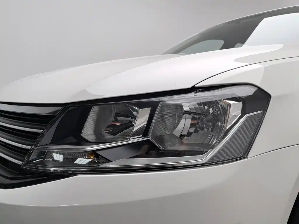 Volkswagen Lavida — миниатюра 7