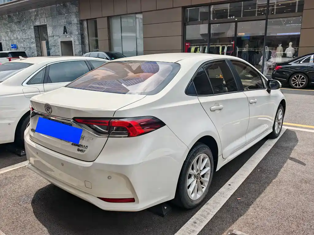 Toyota Corolla — миниатюра 9