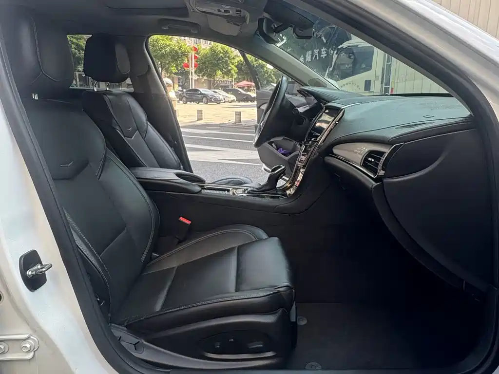 Cadillac ATS-L — миниатюра 9