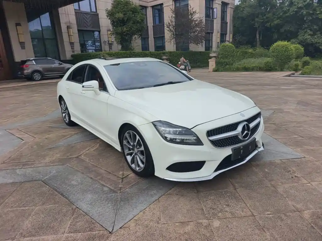 Mercedes-Benz CLS — миниатюра 4