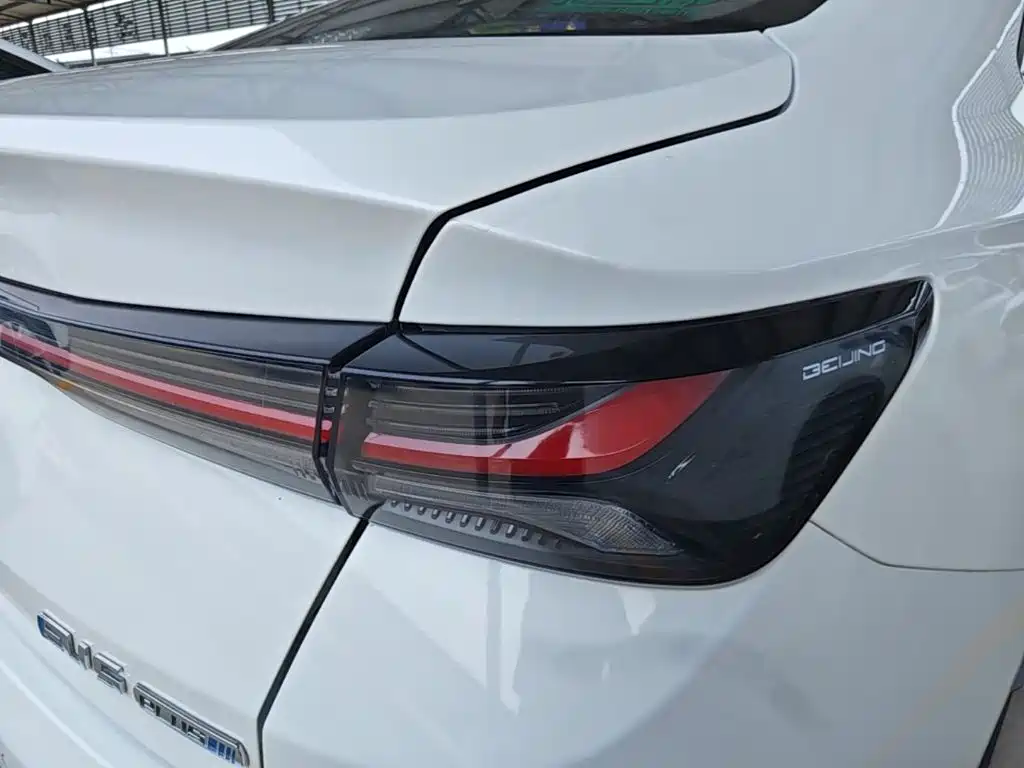 BAIC EU5 Plus — миниатюра 8