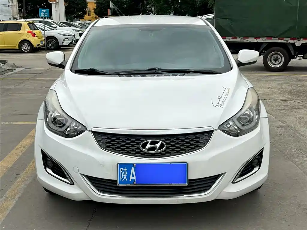 Hyundai Elantra Langdong 2017
