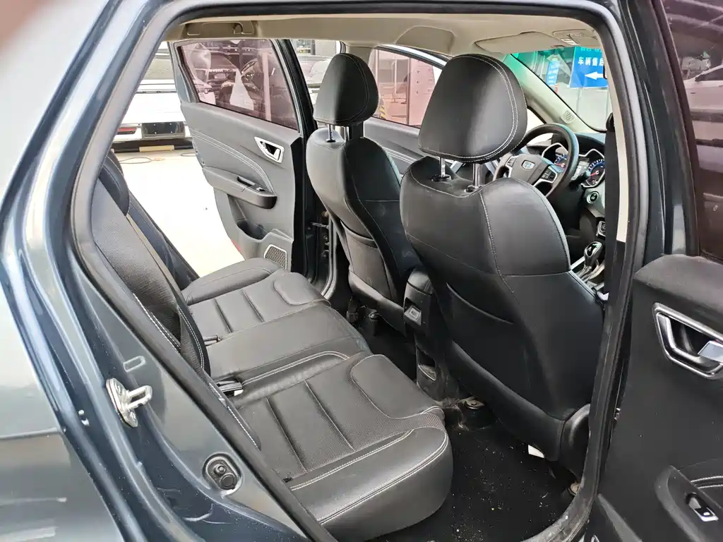 Geely Vision X3 X3 2017 1.5L AT Elite