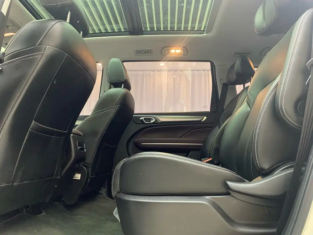 GAC Motor Trumpchi M6 — миниатюра 12