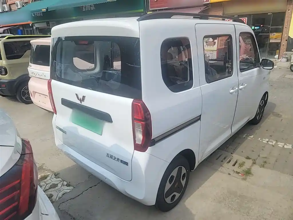 Wuling Sunshine EV 2025 305km