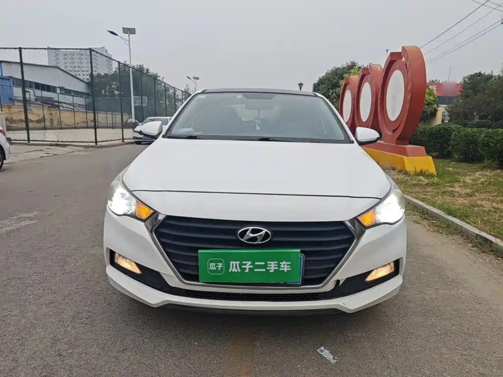 Hyundai Verna — миниатюра 3
