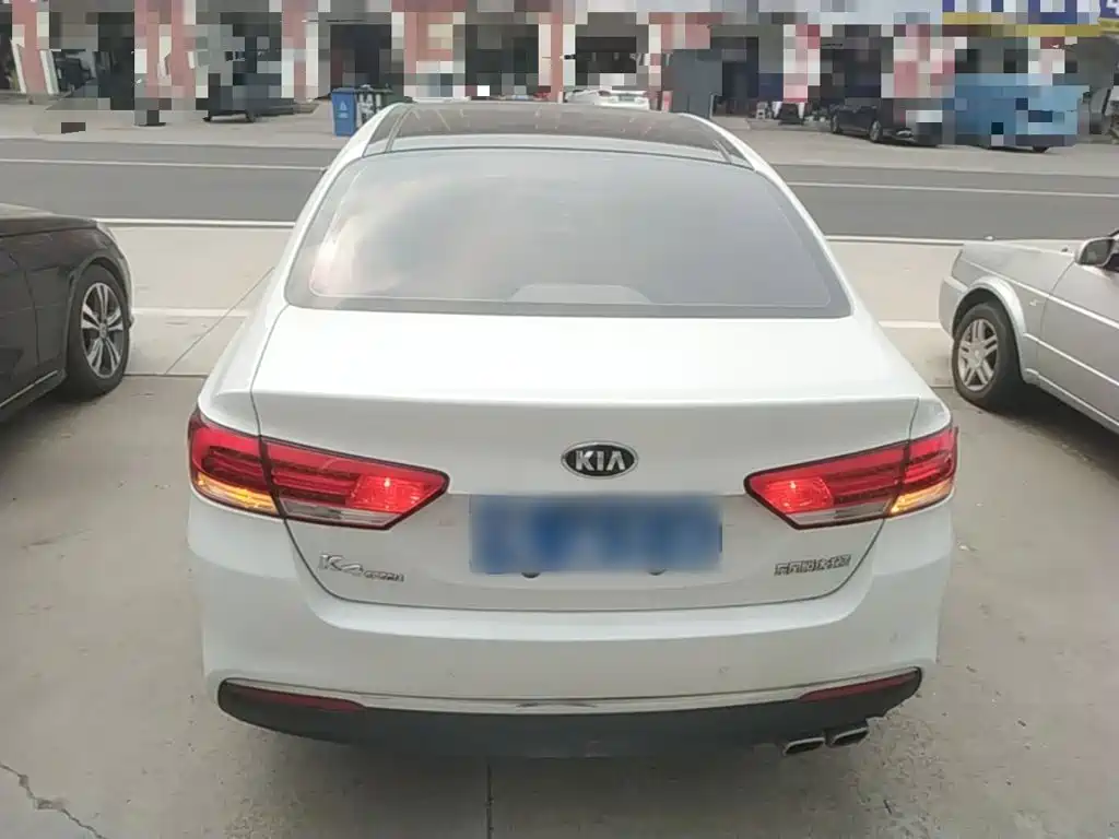 Kia K4 — миниатюра 6
