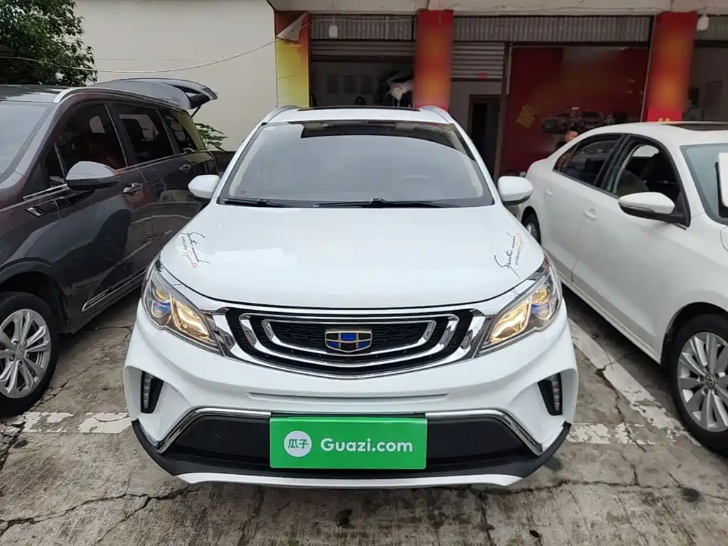 Geely Vision X3 — миниатюра 3