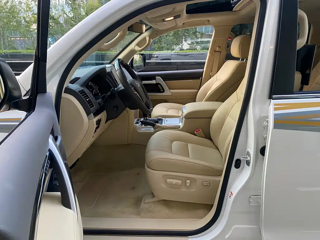 Toyota Land Cruiser — миниатюра 21