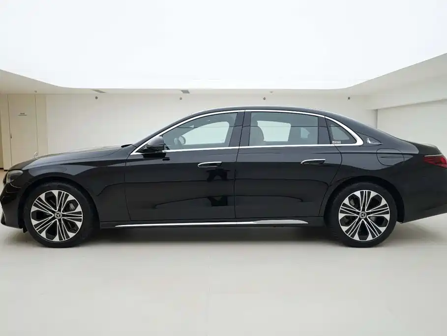 Mercedes-Benz E-Class New Energy — миниатюра 3