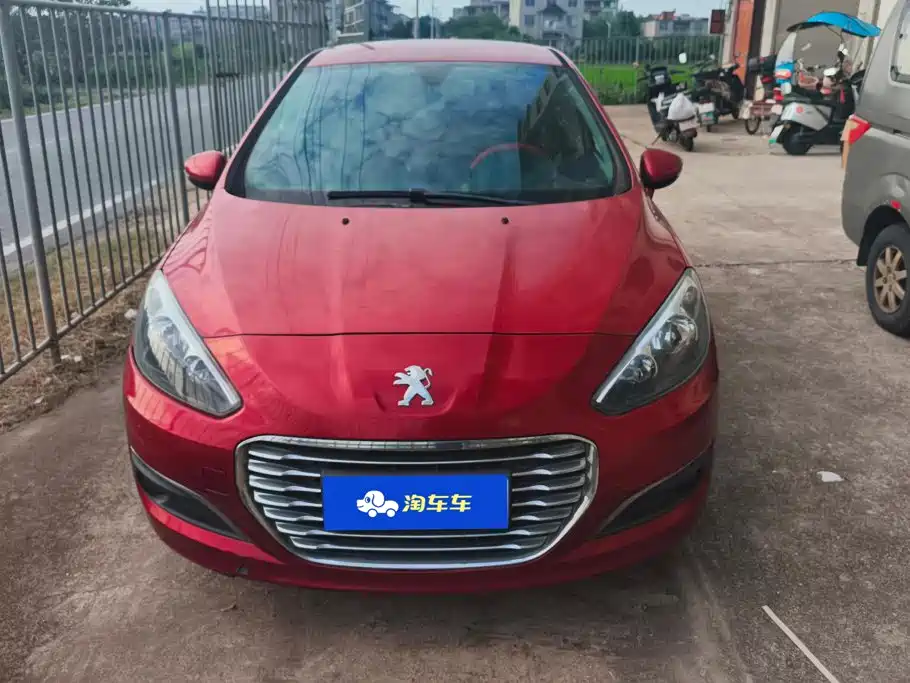 Peugeot 308 — миниатюра 2