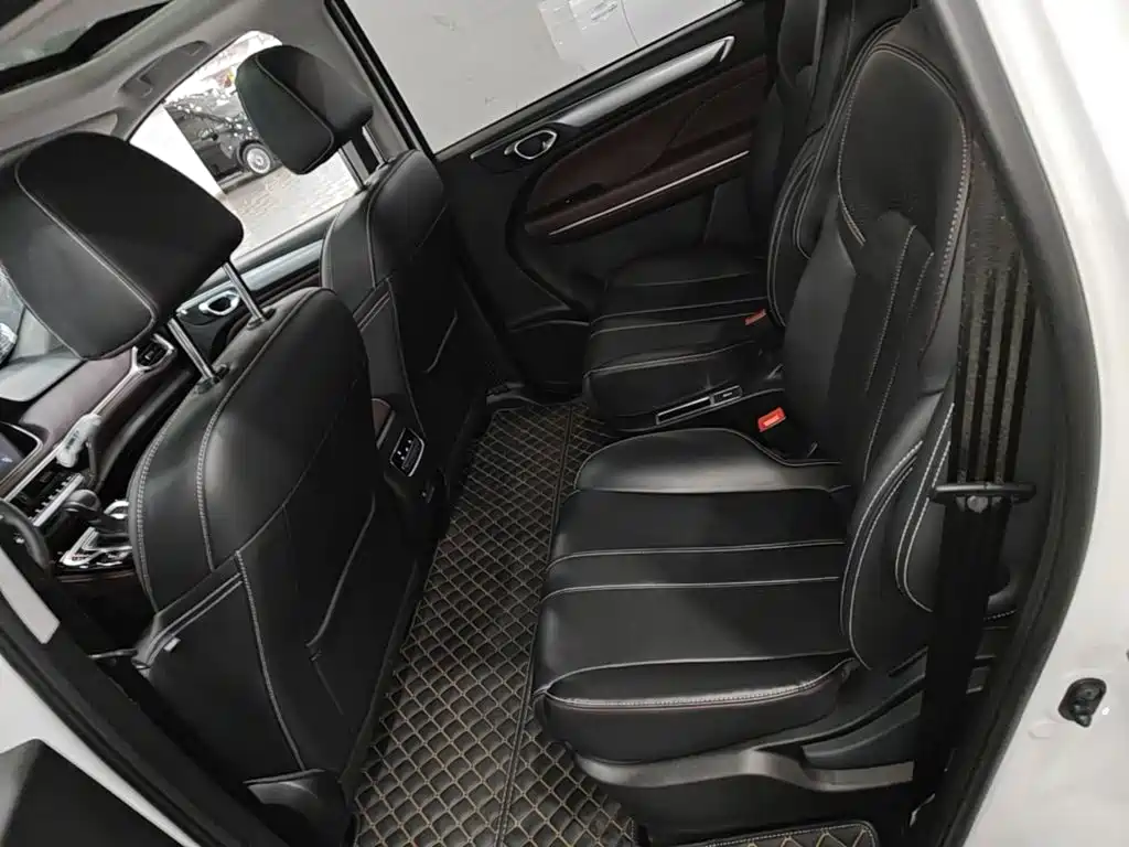 GAC Motor Trumpchi M6 — миниатюра 17