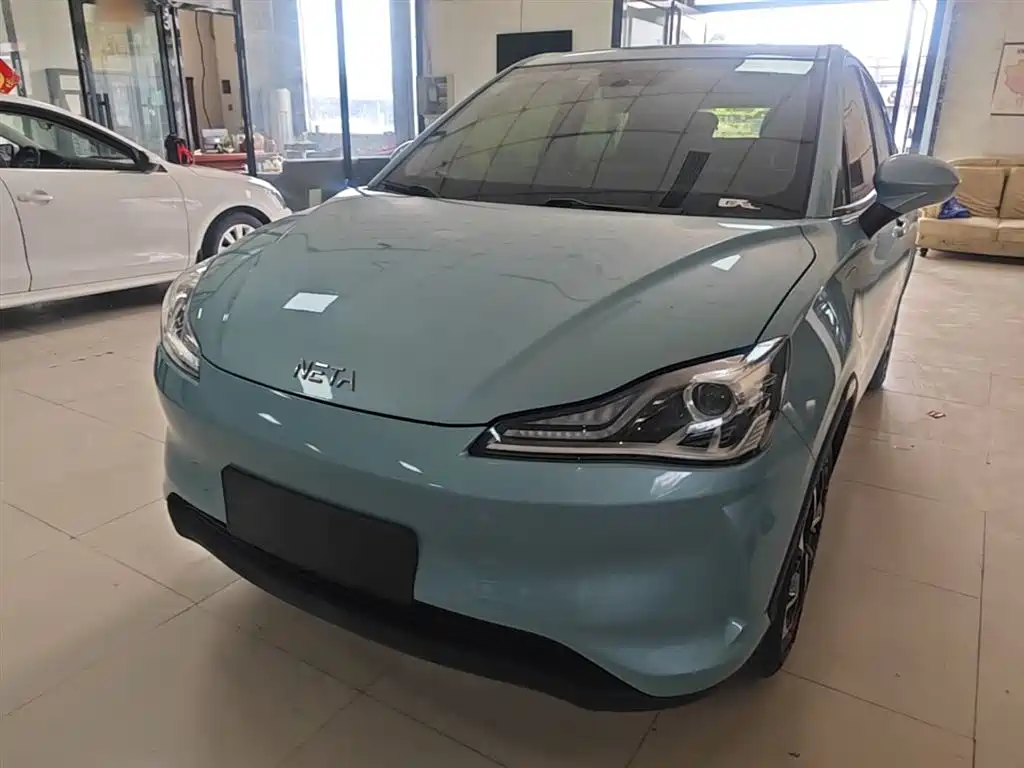 Neta Neta V 2021