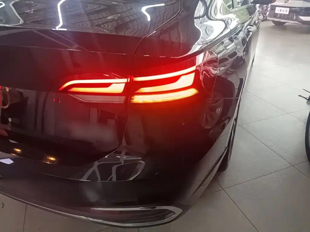 Volkswagen Lavida — миниатюра 8