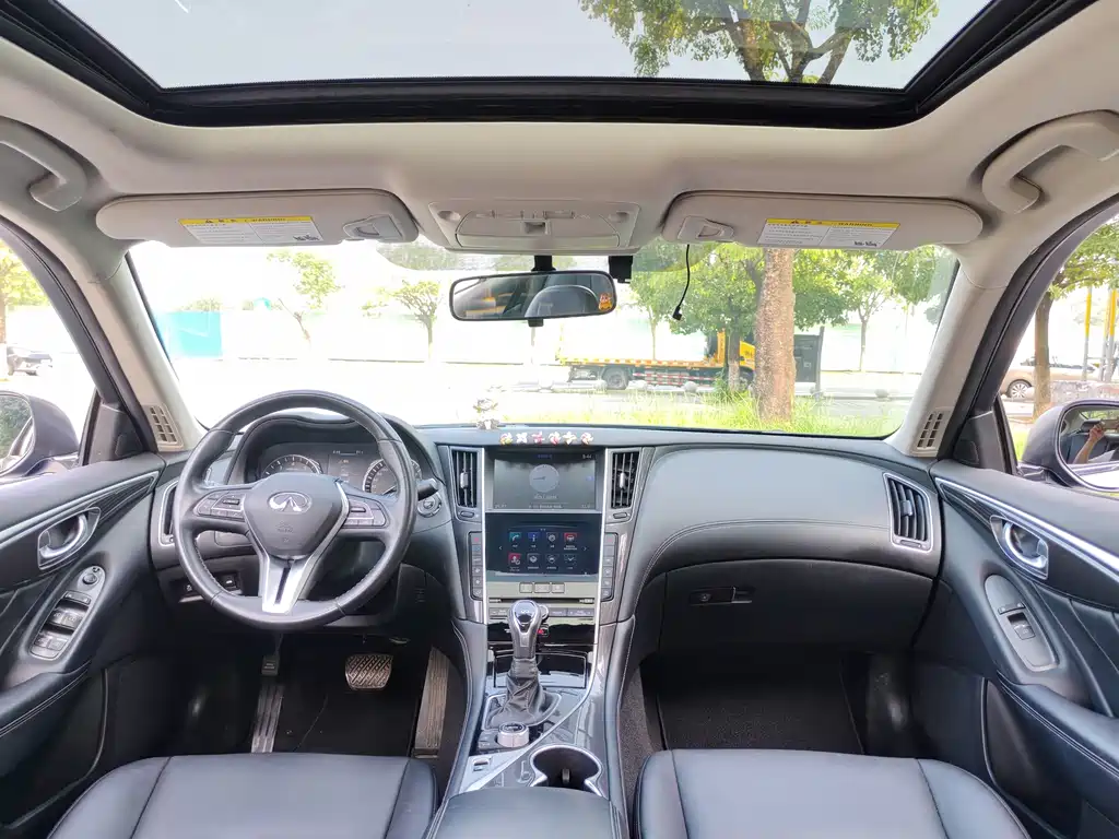 Infiniti Q50L — миниатюра 6