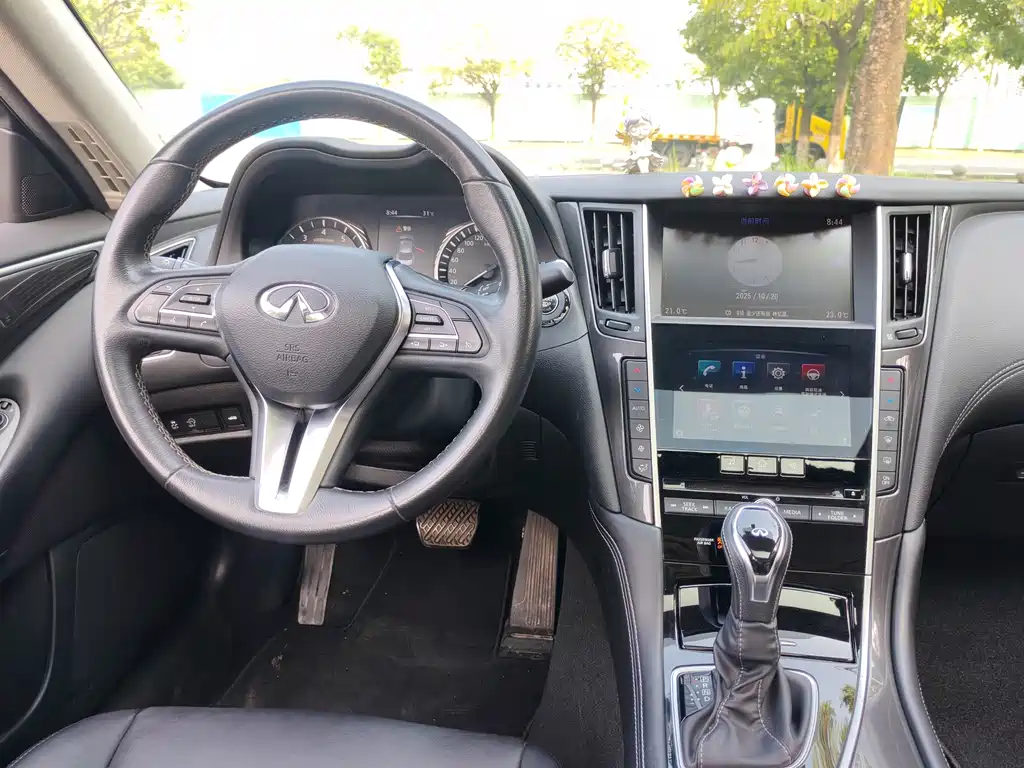 Infiniti Q50L — миниатюра 7