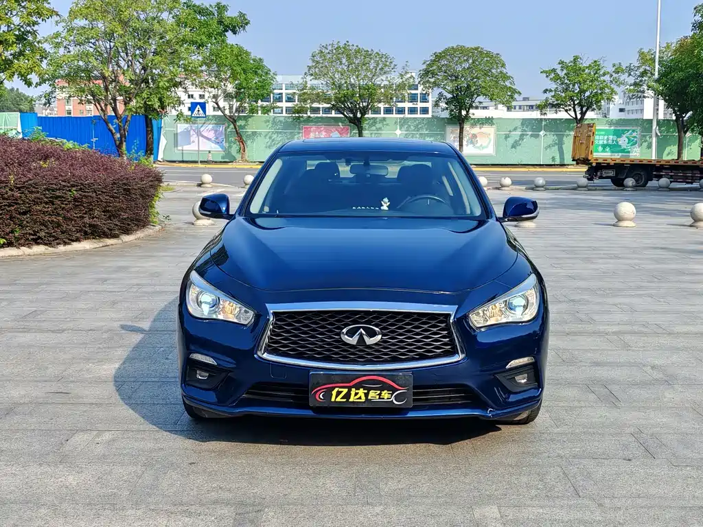 Infiniti Q50L — миниатюра 2