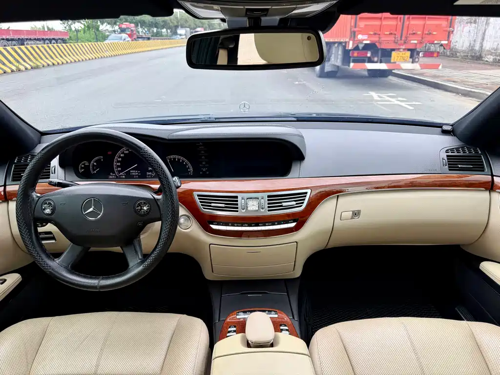 Mercedes-Benz S-Class S 2006 S 350