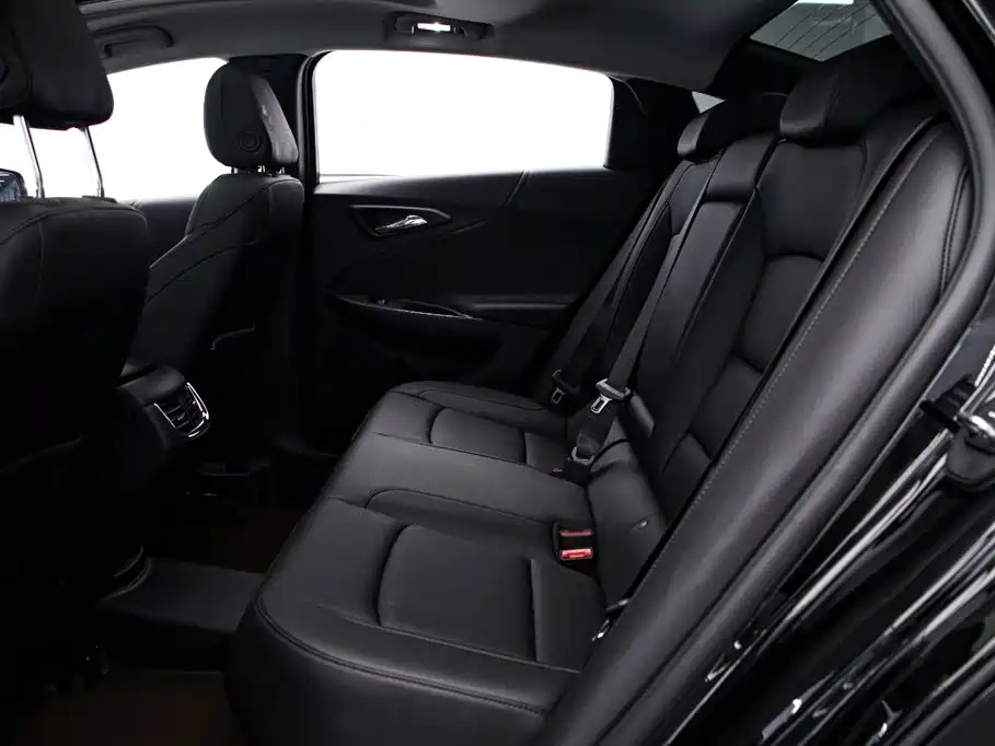 Chevrolet Malibu XL — миниатюра 15