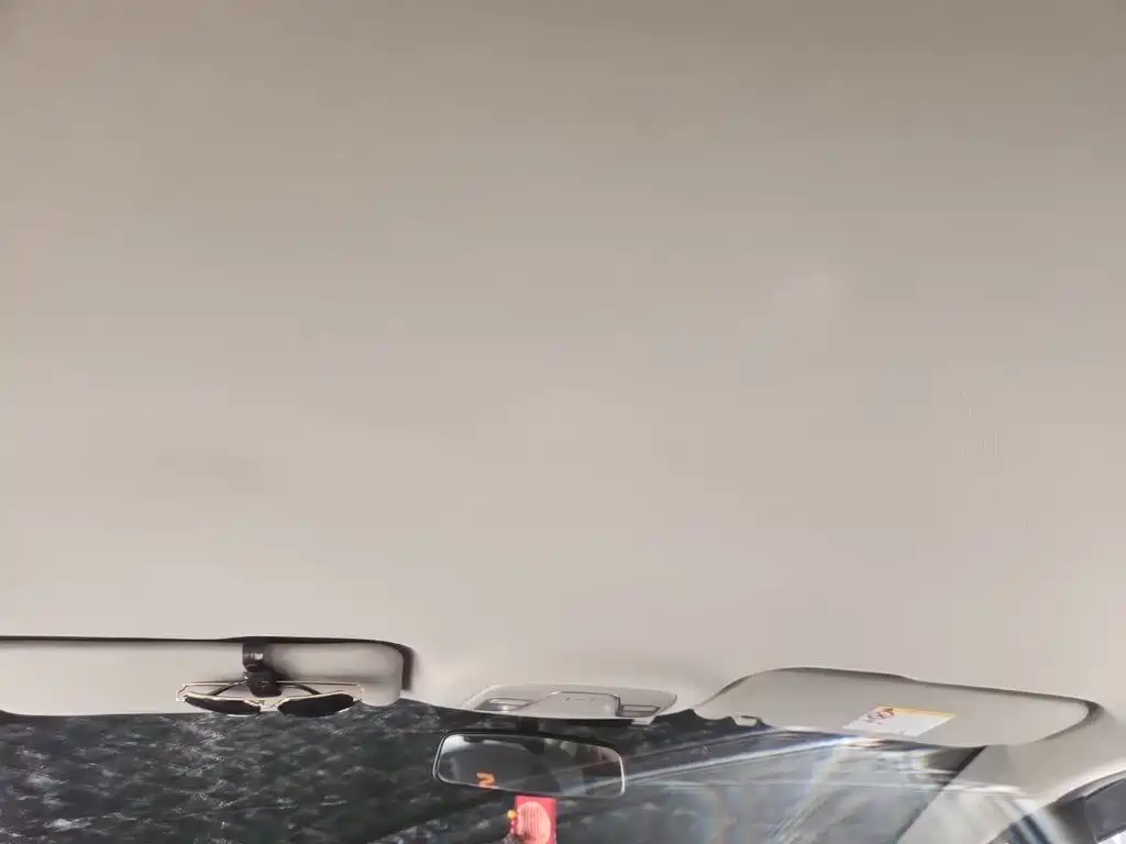 Geely Binyue — миниатюра 9