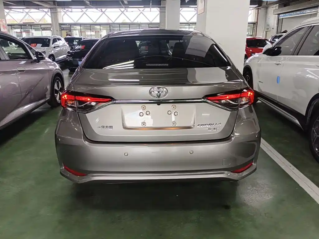 Toyota Corolla — миниатюра 6