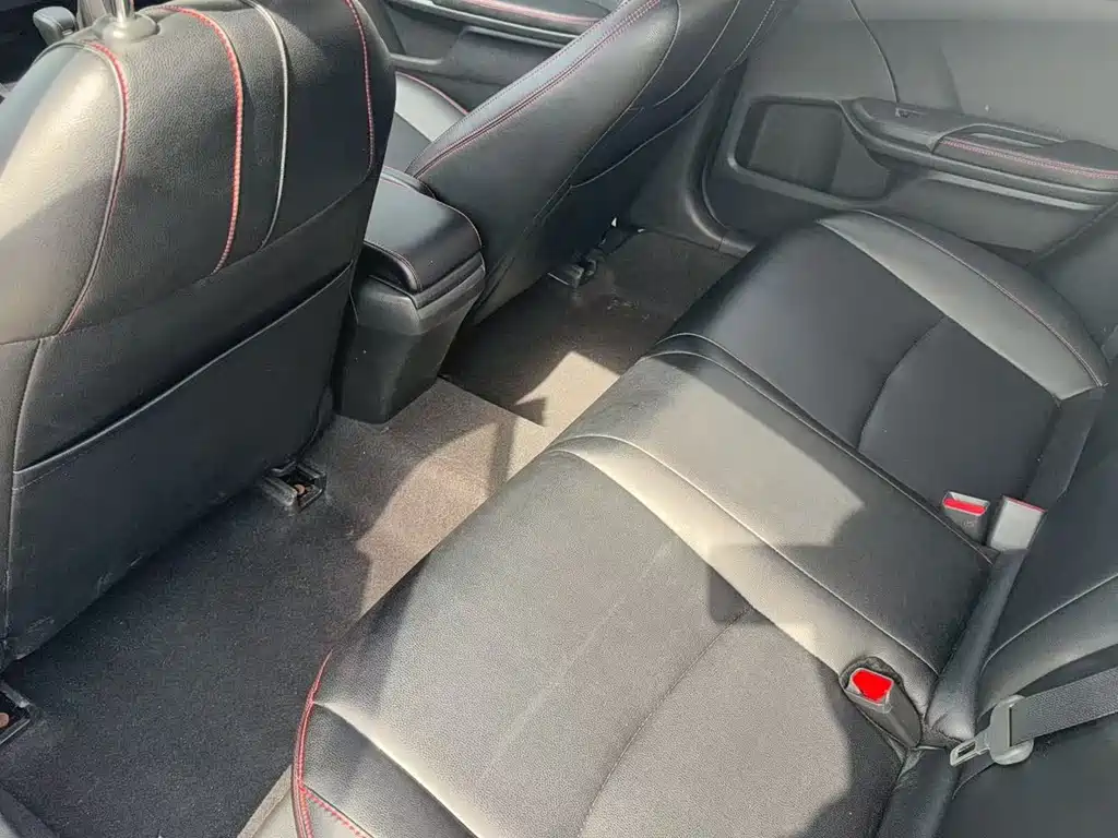 Honda Civic — миниатюра 3