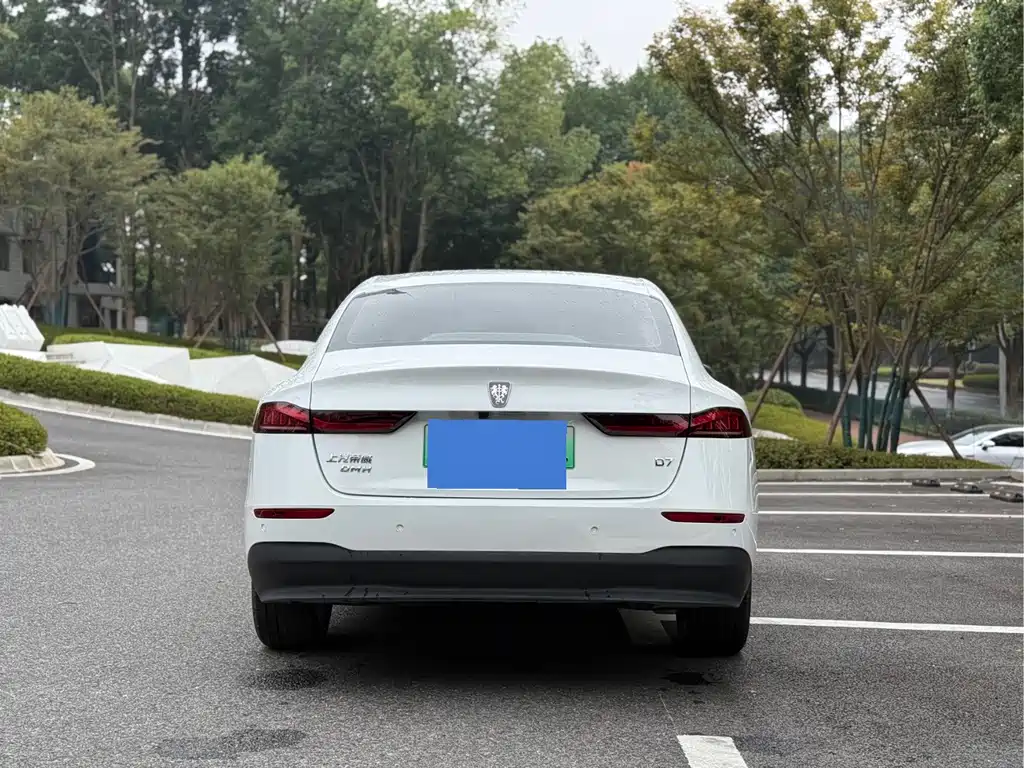Roewe D7 — миниатюра 8
