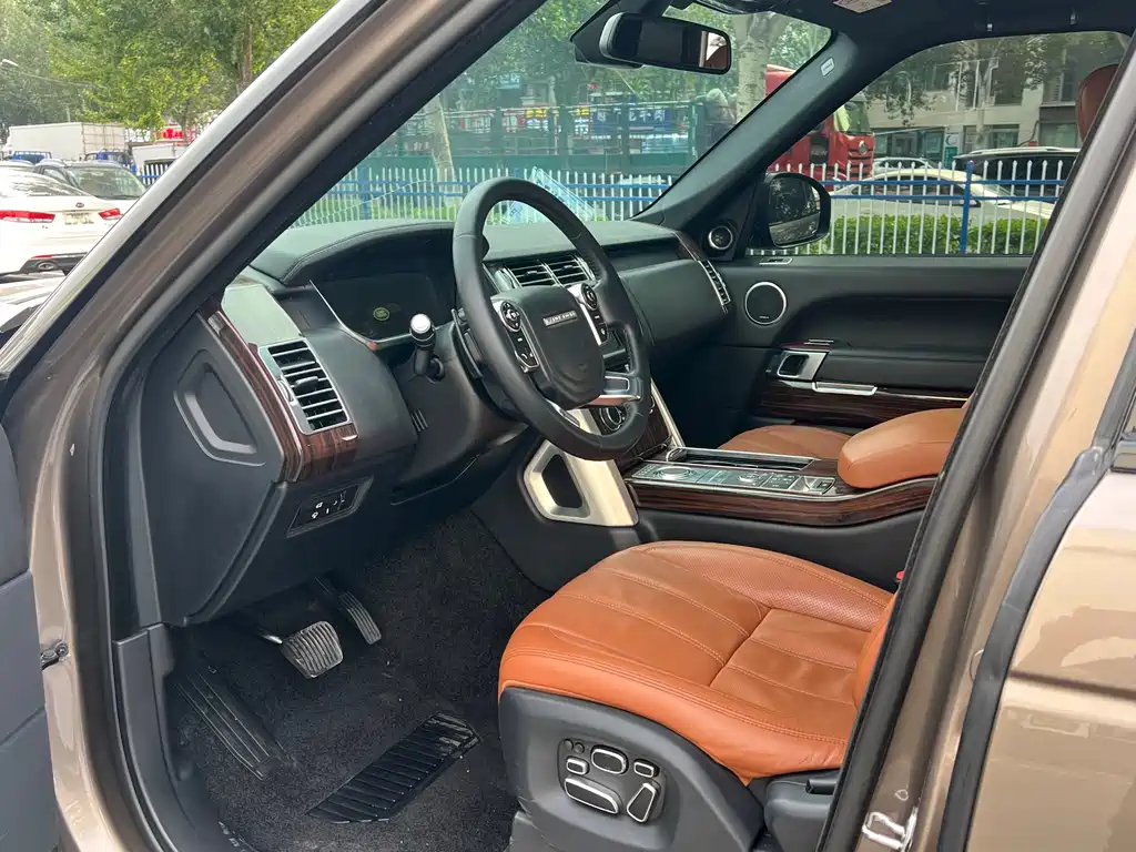Land Rover Range Rover 2014 3.0 SC V6 Vogue SE Long Wheelbase