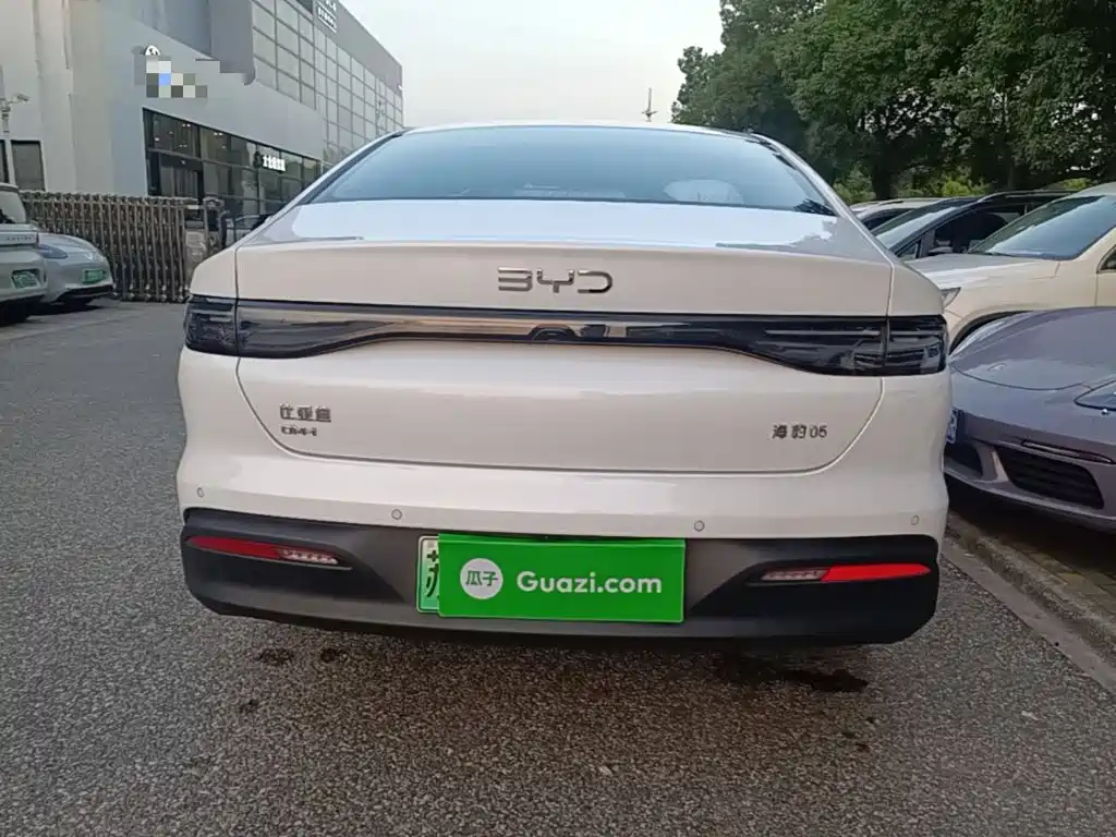 BYD Seal 05 DM-i — миниатюра 6