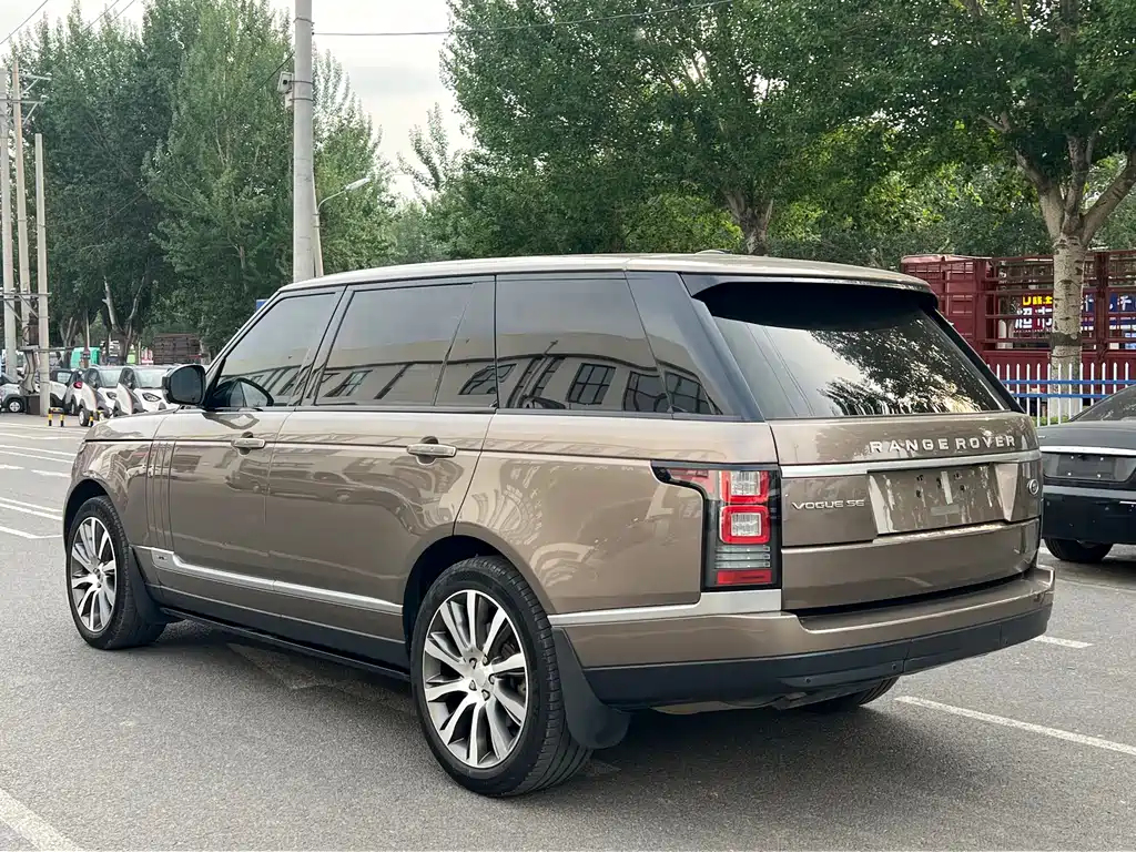 Land Rover Range Rover 2014 3.0 SC V6 Vogue SE Long Wheelbase